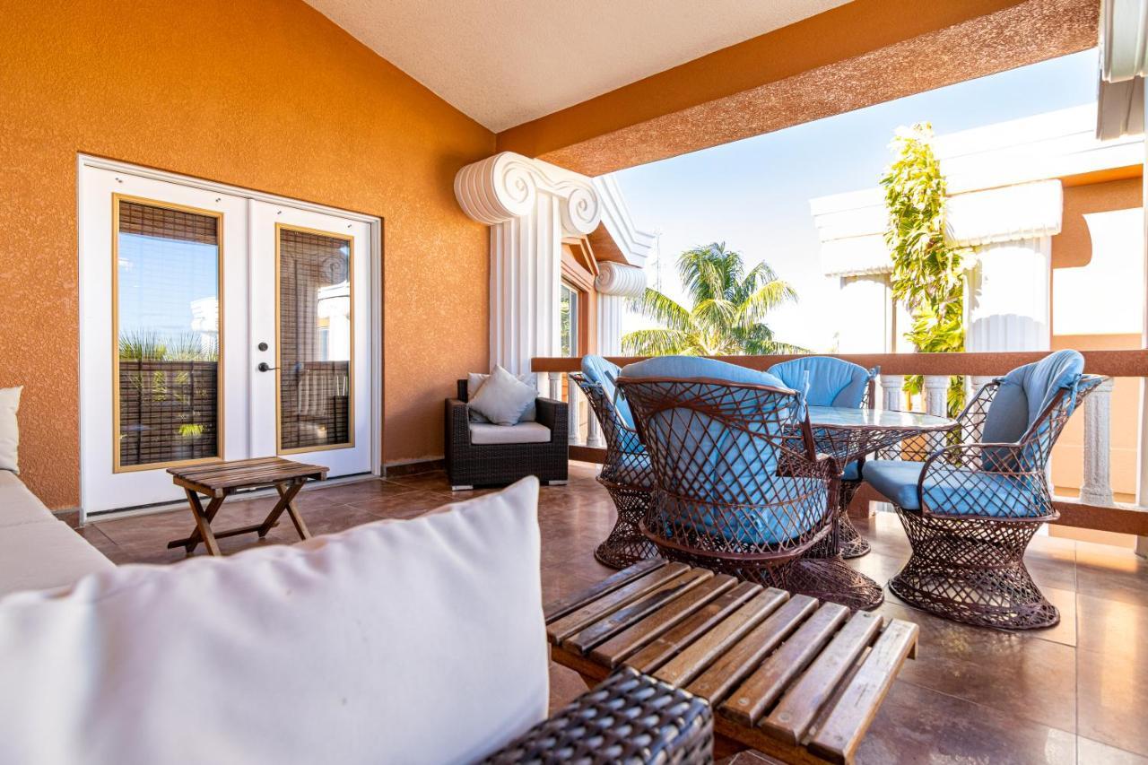 Lighthouse Beach Villas San Pedro  Exterior photo