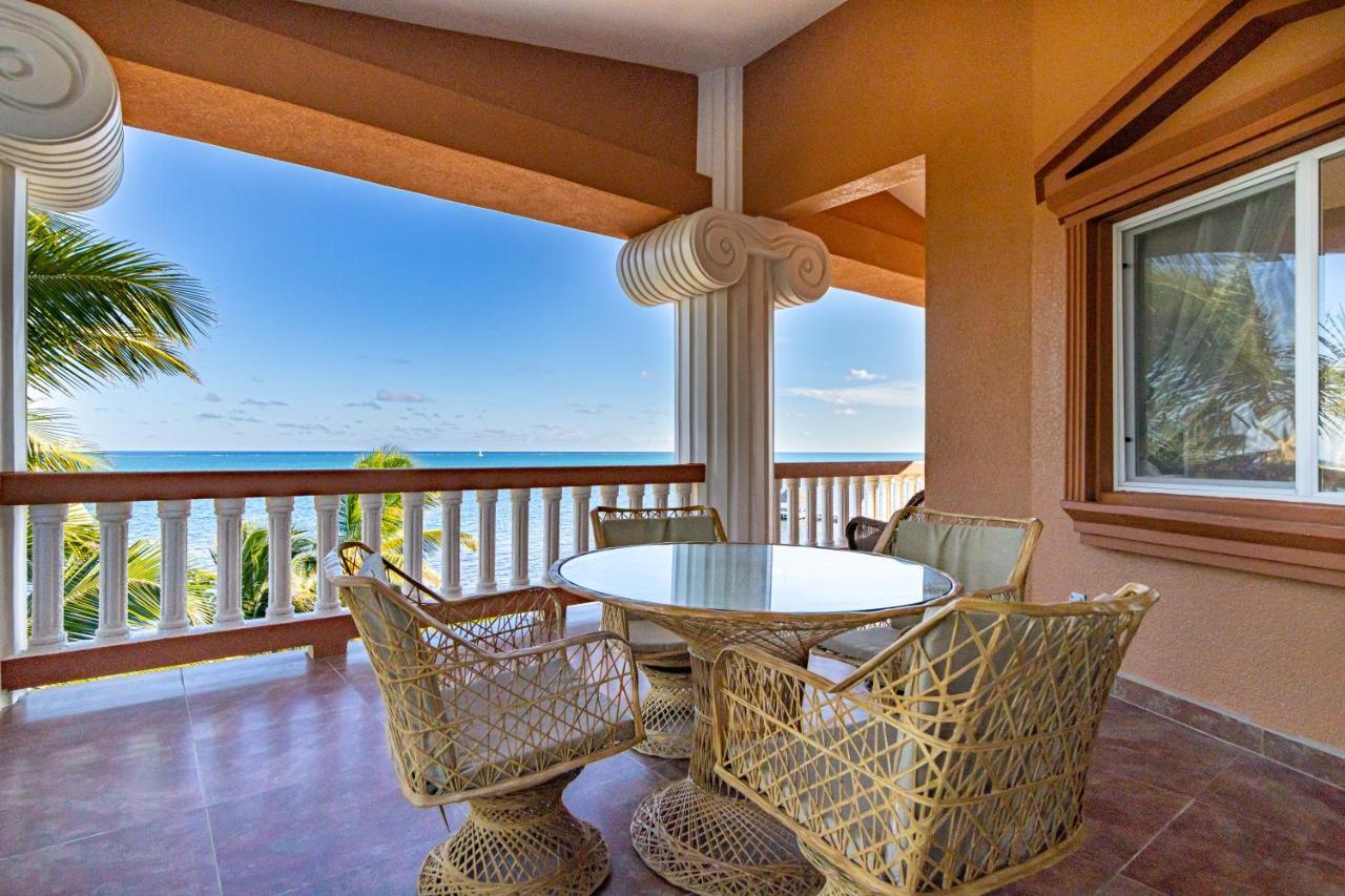 Lighthouse Beach Villas San Pedro  Exterior photo